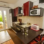 Apartman Finida *