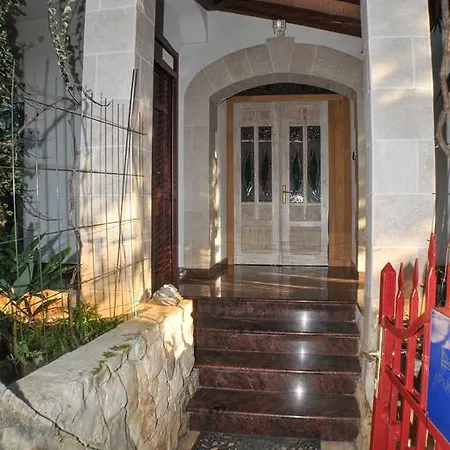 Finida Apartment