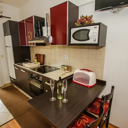 Finida Apartment
