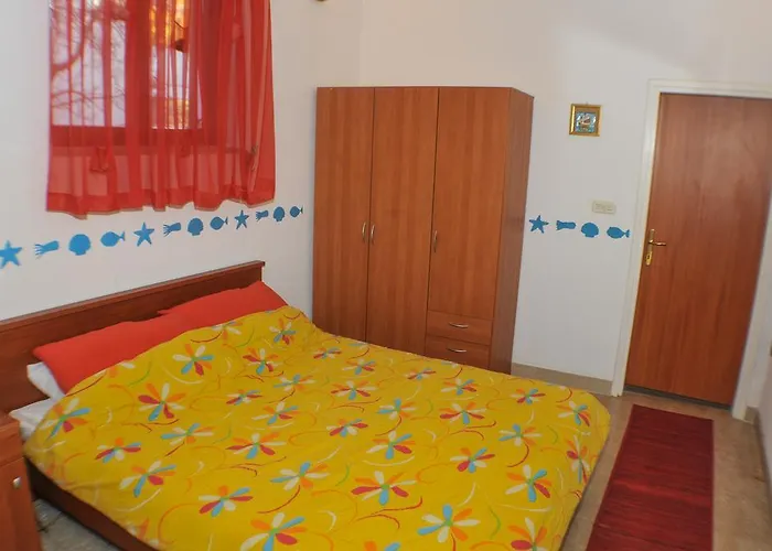 Apartman Finida *